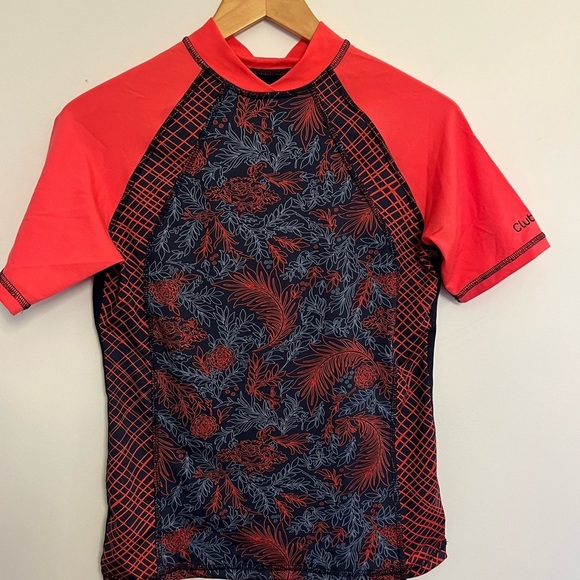 Women Red(light pink) and navy blue Swim Shirt 50 UFP size medium - Picture 2 of 6